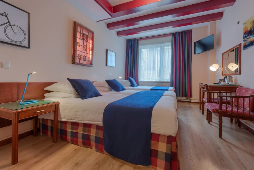 Hotel des Arts - photo 6