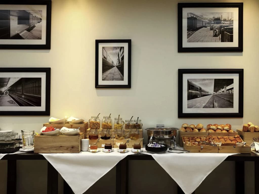 Mercure Hanoi La Gare - photo 10