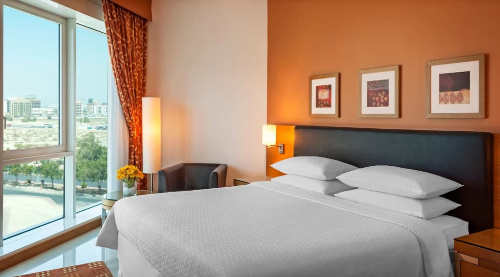 Four Points by Sheraton Bur Dubai Hotel - photo 23