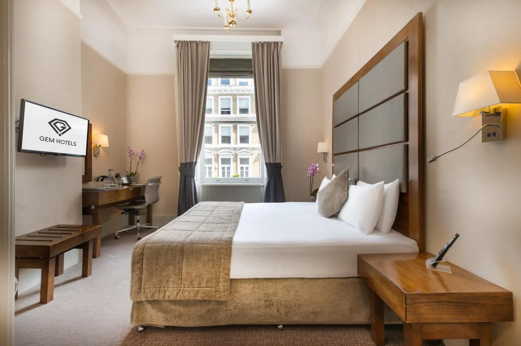 Gem Strathmore Hotel - photo 7