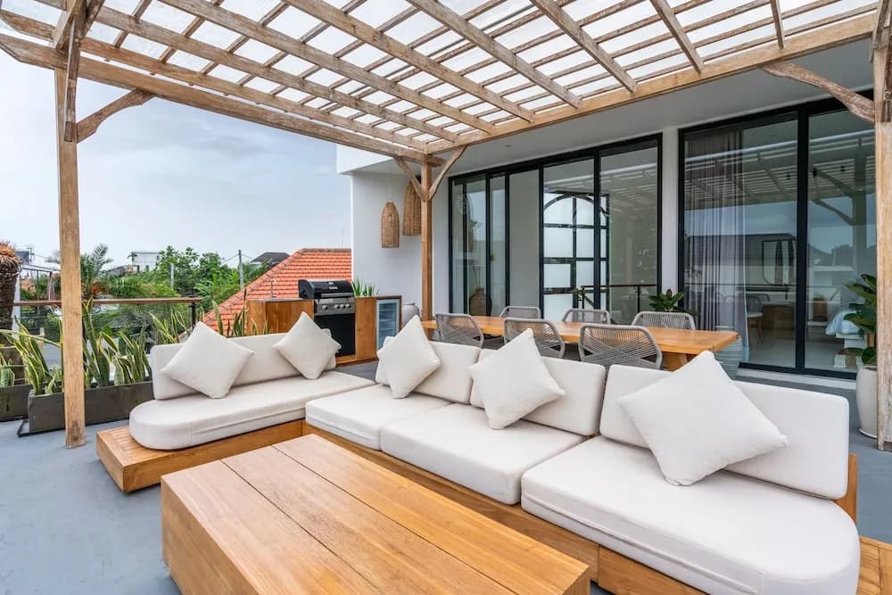 Villa Ozkar - Elegant 3 Bedroom Villa with Pool & Sunset Terrace - photo 32