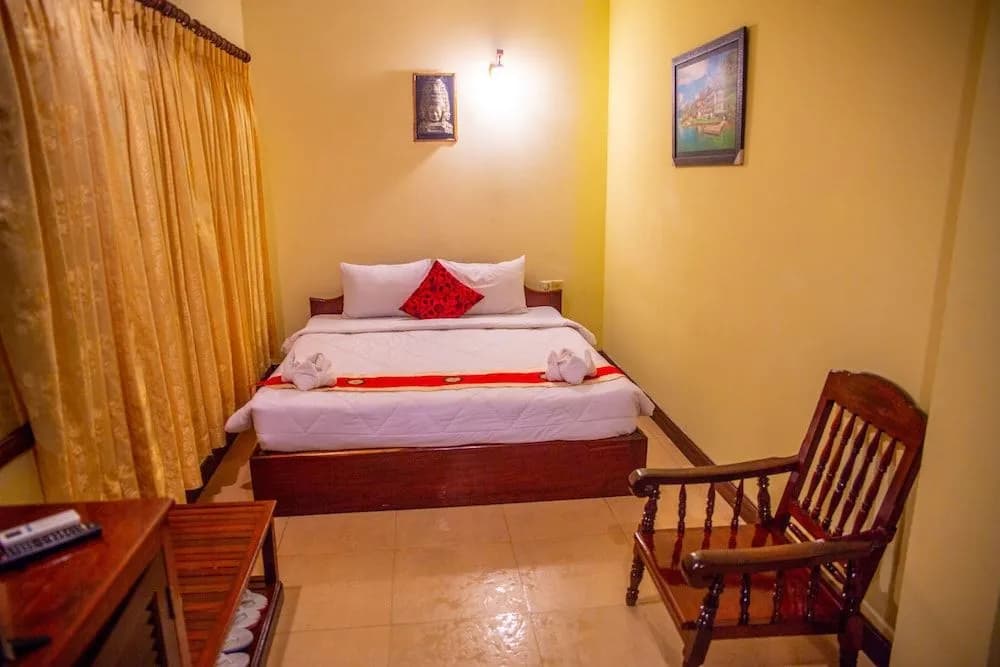 Hotel Rajdhani Palace - photo 2
