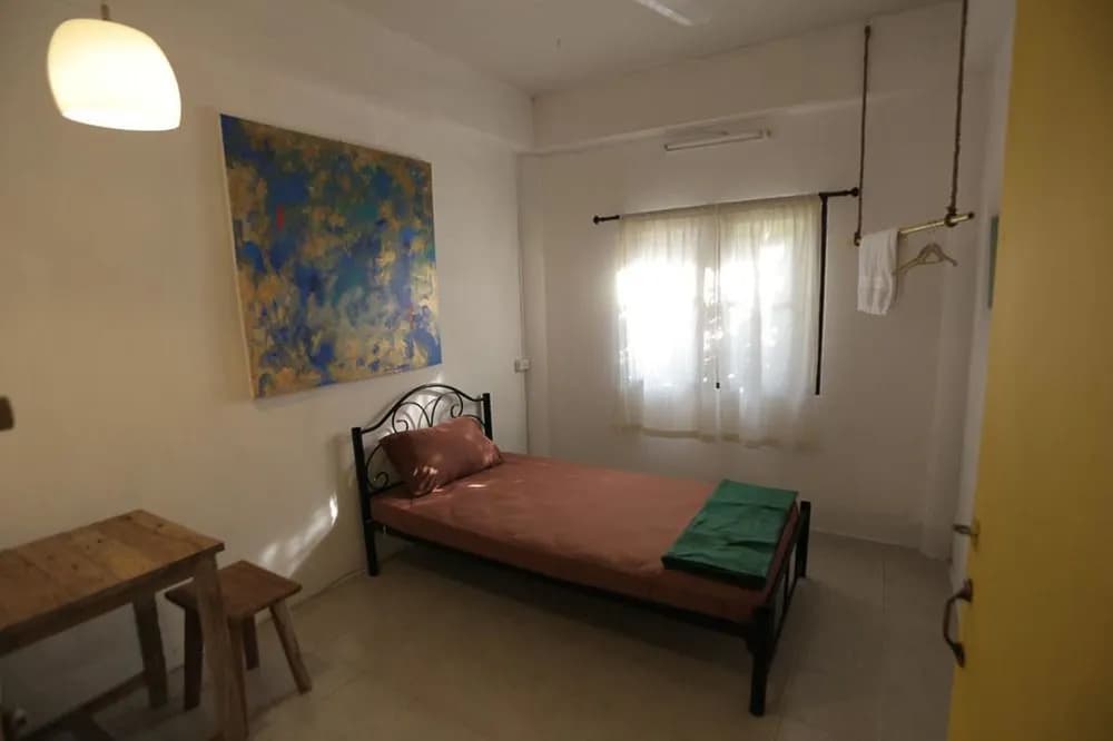 Maroom Art Hostel - photo 3