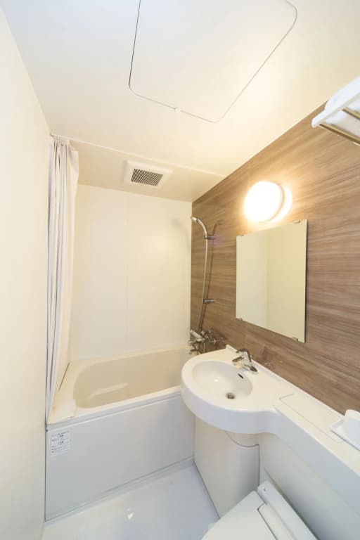 Shinsaibashi Higashi Crystal Hotel - photo 8