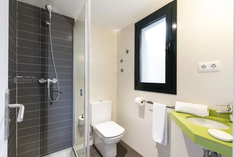 Aspasios Verdi Apartments - photo 9