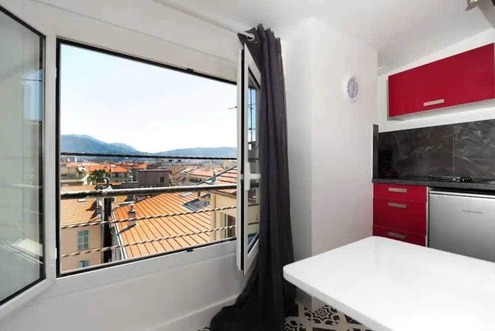 Studio Shopping Street Five Stars Holiday House - photo 7