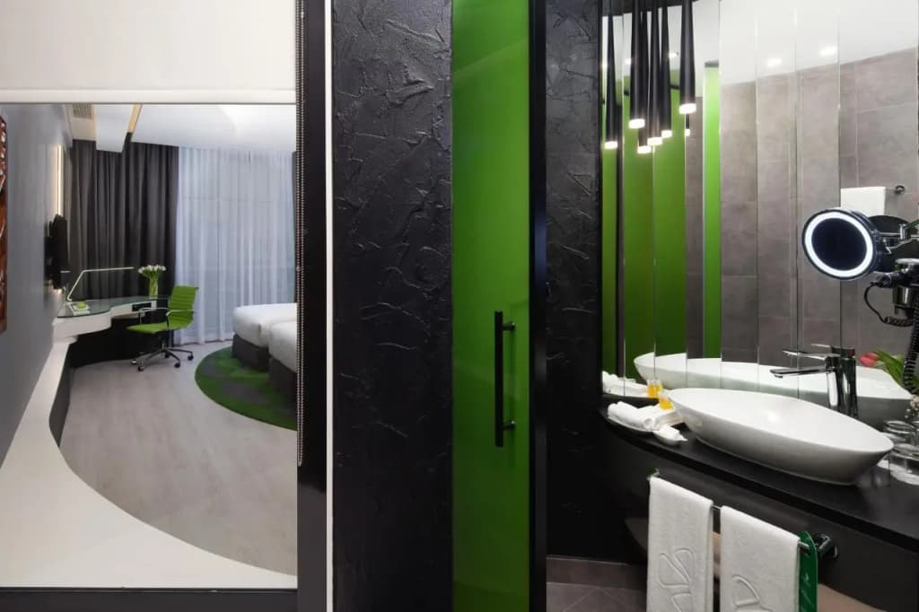 Al Khoory Sky Garden Hotel - photo 10