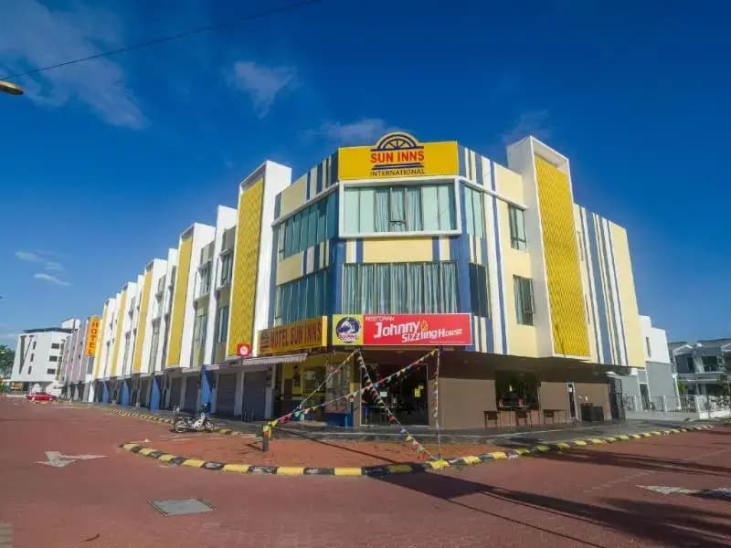 Sun Inn Hotel Pasir Penambang KS Botanic - photo 8