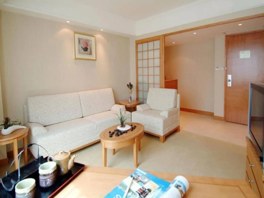 Wharney Hotel - photo 5