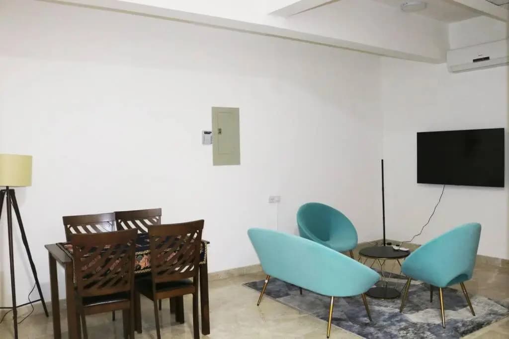 Serviced 2 bedroom apartment , with lovely view. - photo 3