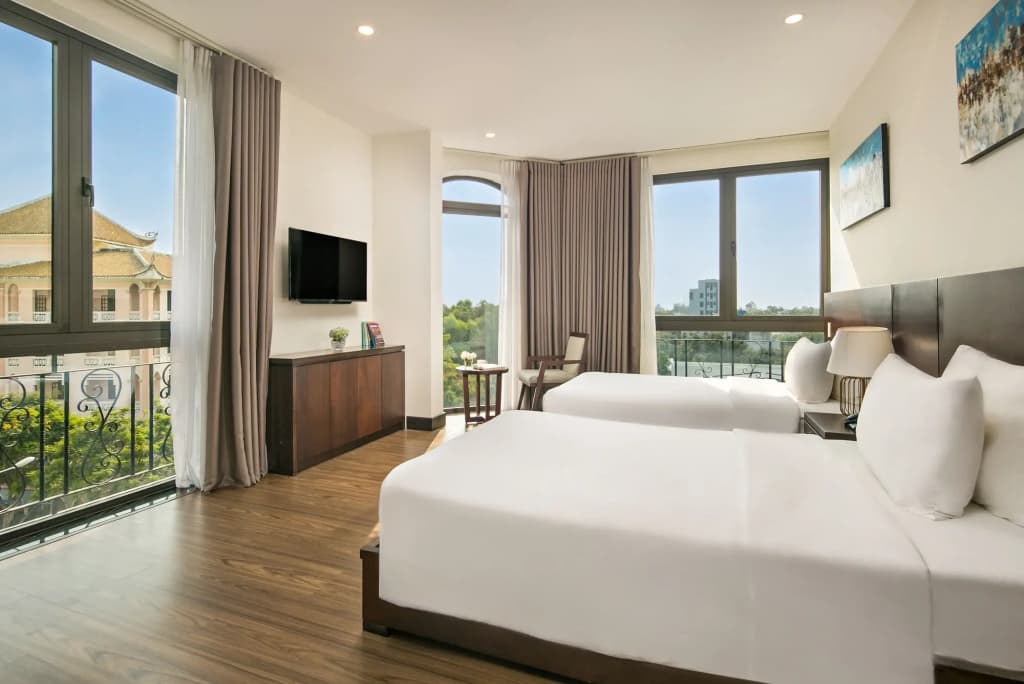 Haka Hotel & Apartment - photo 4