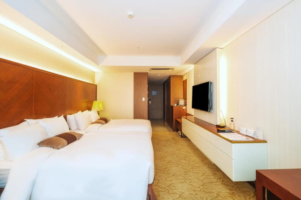 Koreana Hotel - photo 6