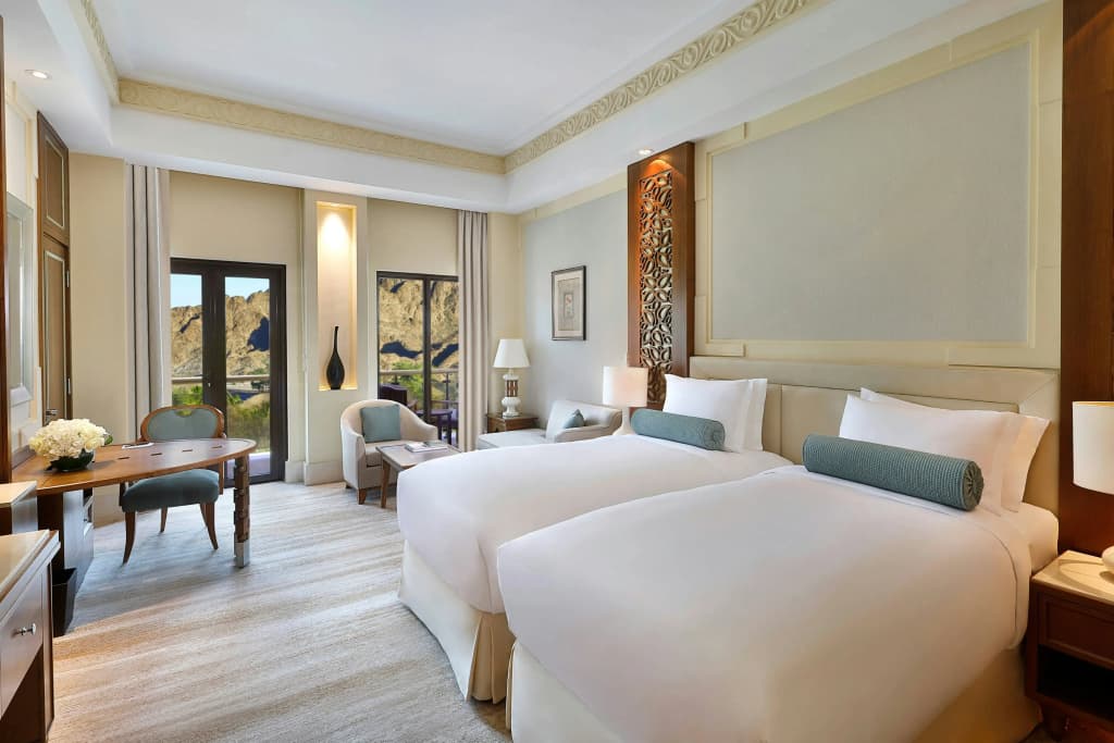 Al Bustan Palace, a Ritz-Carlton Hotel - photo 5