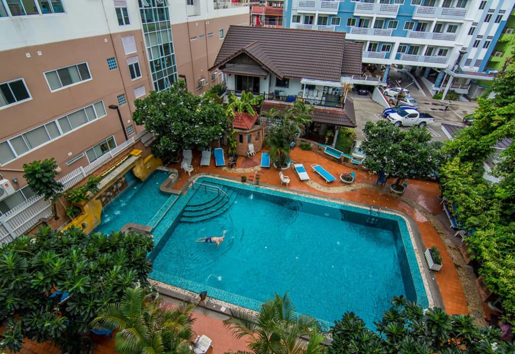 Sutus Court 5 - photo 12