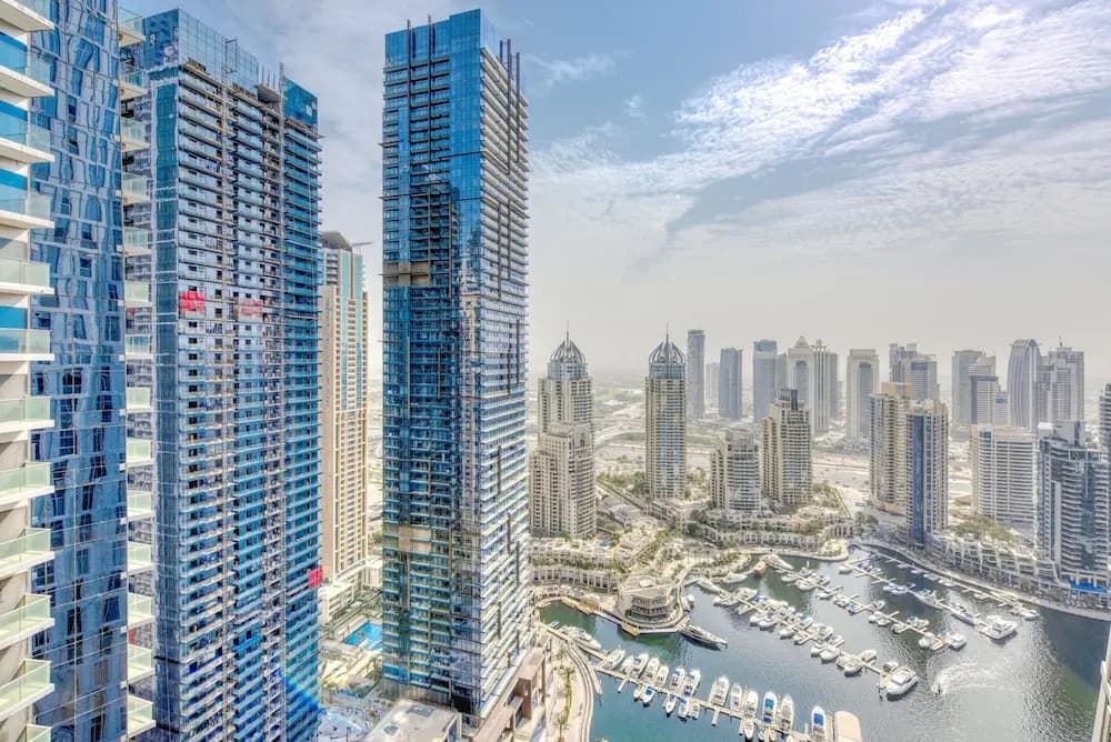 R&H Cayan Tower - photo 7