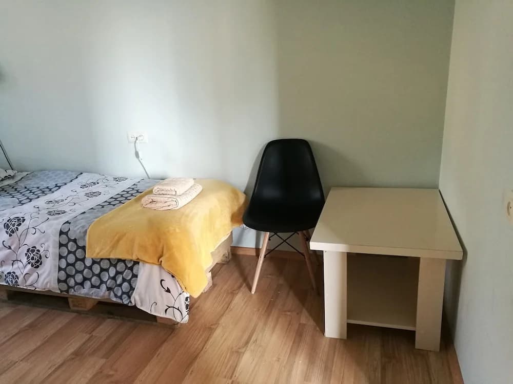 Agora Guesthouse - photo 4