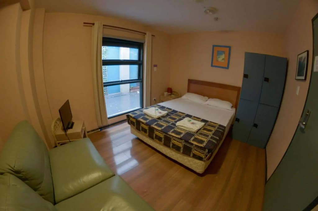 Boardrider Backpacker & Budget Motel - photo 4