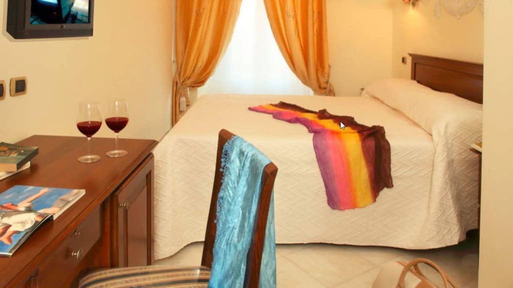 Hotel De Monti - photo 6