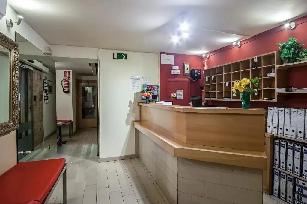 Hostel inter Puerto del sol - photo 2