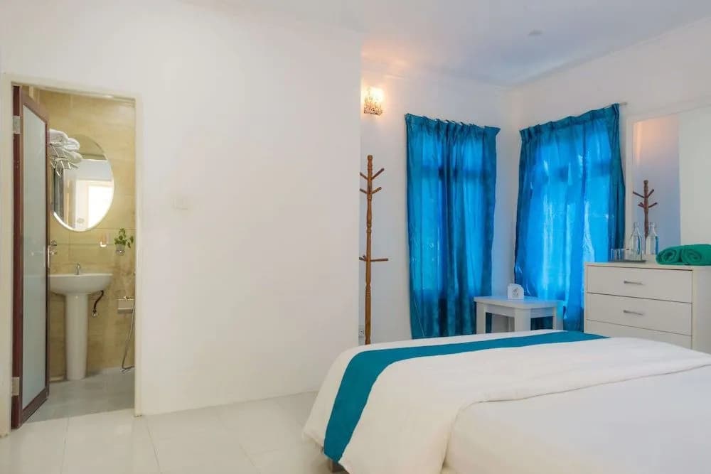 Palm Gate Maldives - photo 8