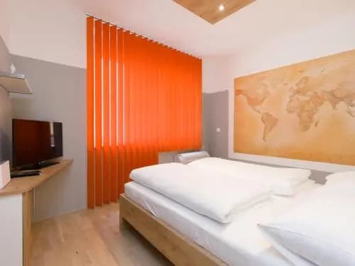 Apartment Oper - photo 2