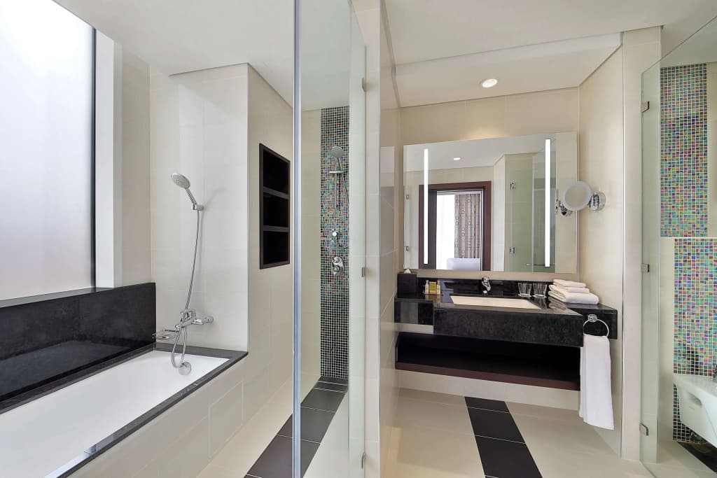 DoubleTree by Hilton Doha - Al Sadd - photo 10