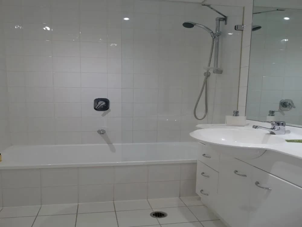 Alpha Apartments Melbourne - photo 10
