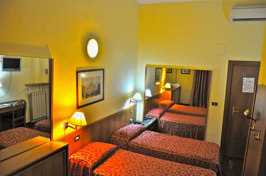 Hotel Vecchia Milano - photo 8