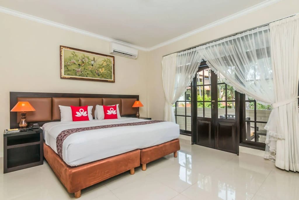 ZEN Rooms Seminyak Taman Petitenget - photo 2