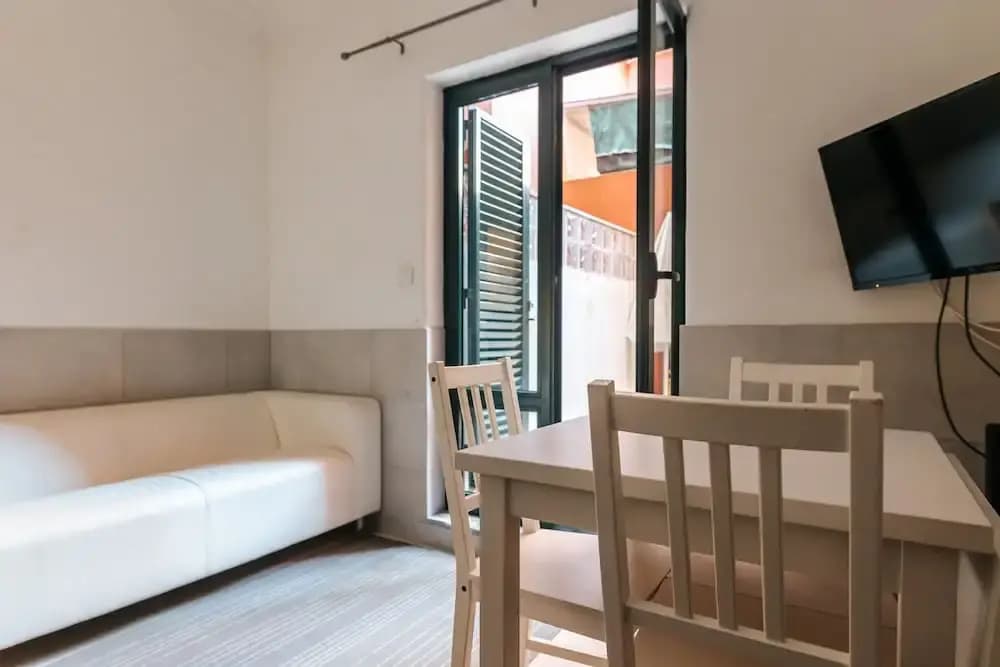 Lisbon Tagus River Terrace Flat - photo 2