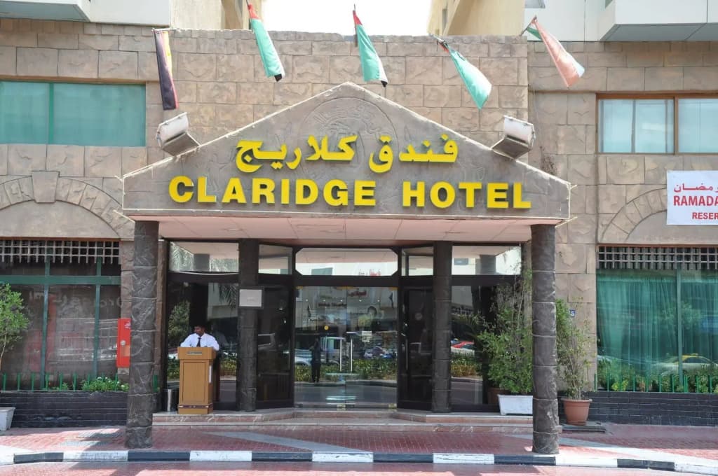 Claridge Hotel - photo 1