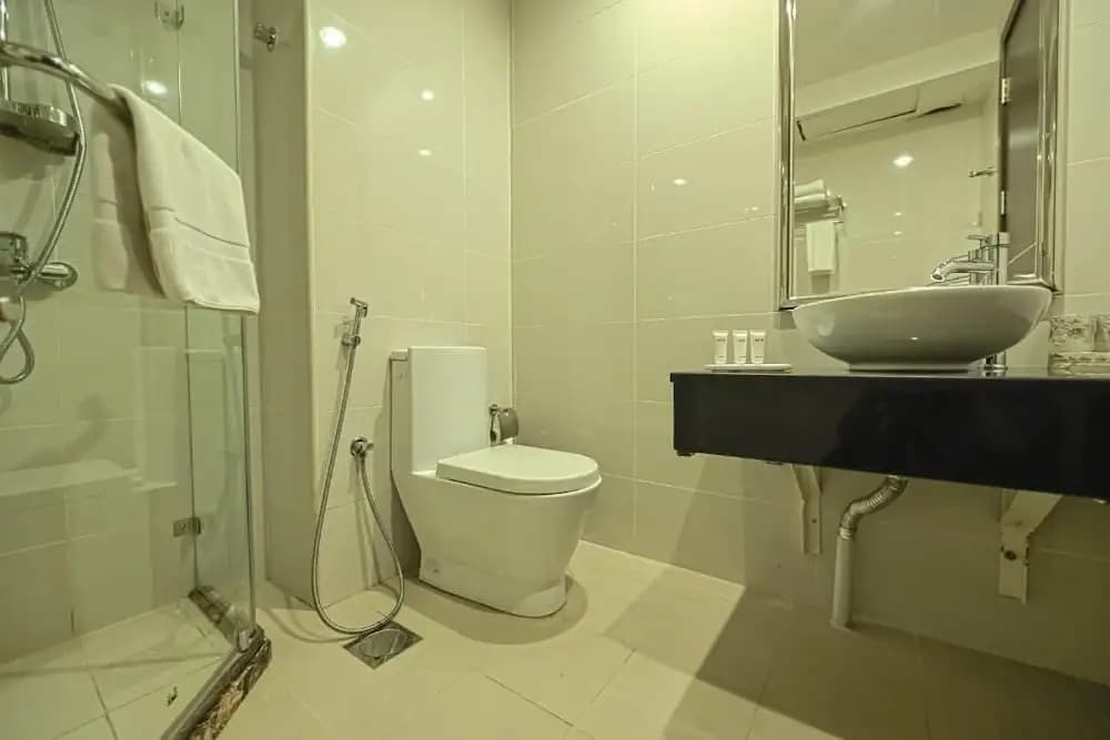 Golden Crown Hotel Al Seeb Muscat - photo 8