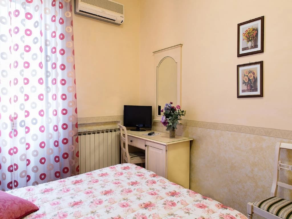 Hotel Andrea - photo 5