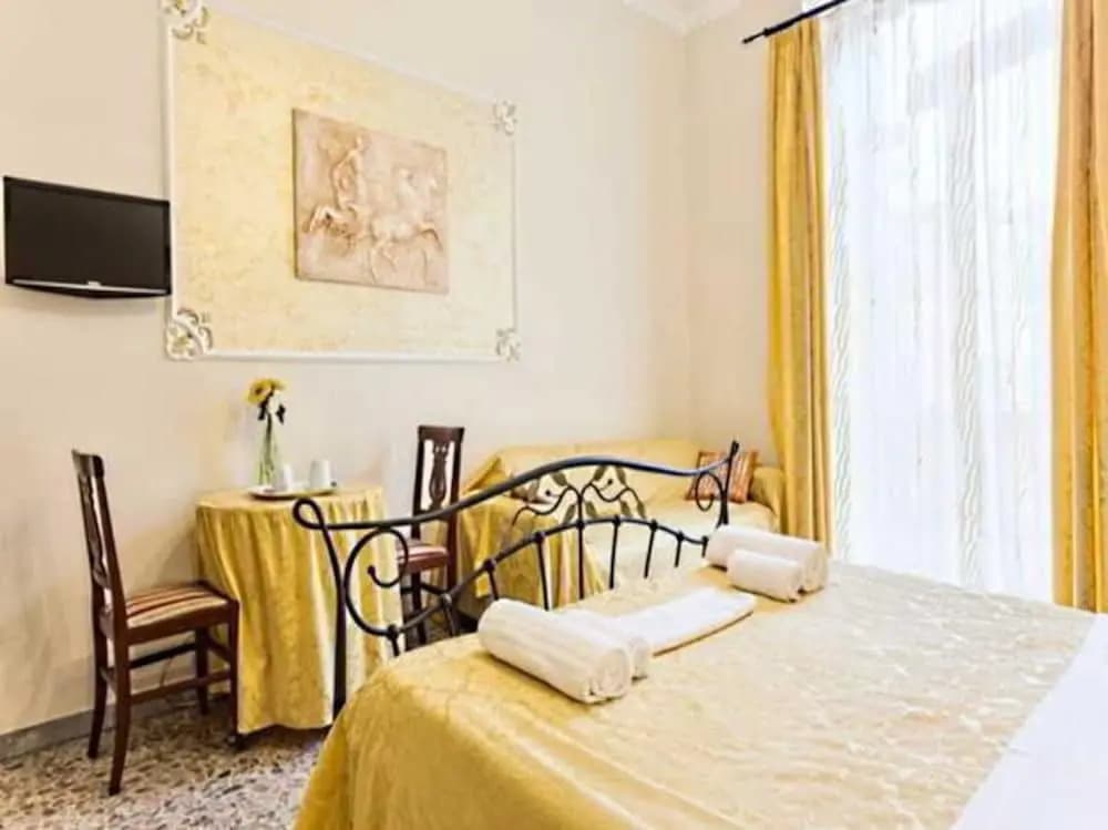 Trastevere Terrace Suites - photo 13
