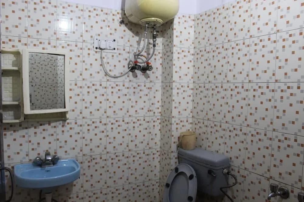 Rajdhani Inn - photo 7