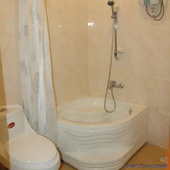 Check Inn - photo 9
