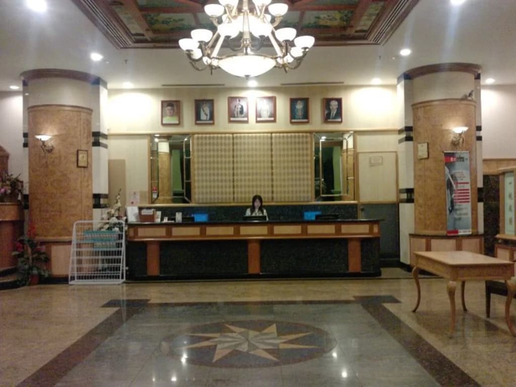 The Paramount Hotel - photo 2