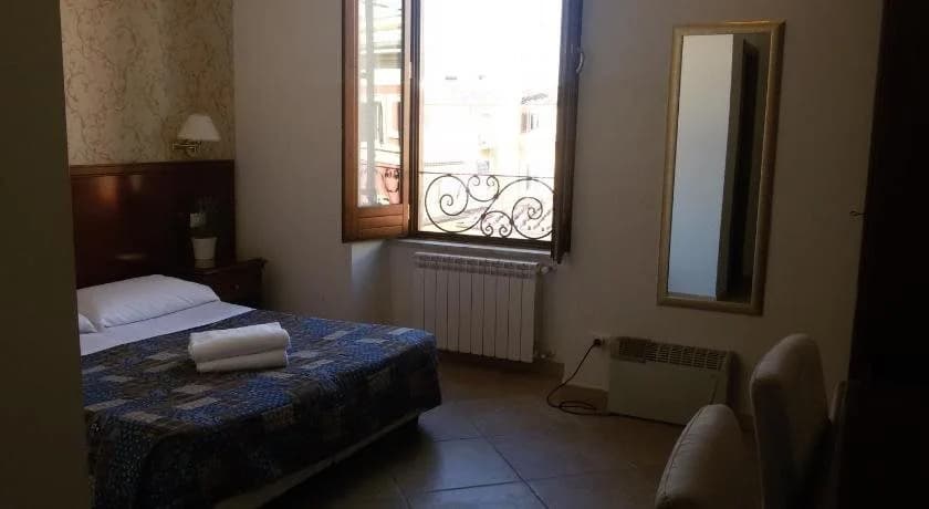 Mrs Julie Guesthouse - photo 13