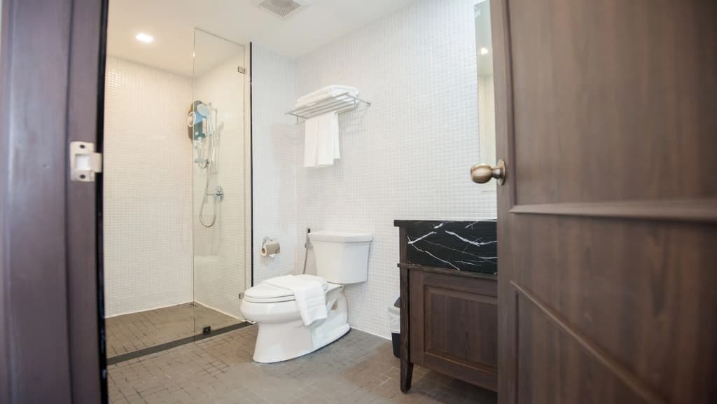 B2 Riverside Premier Hotel - photo 8