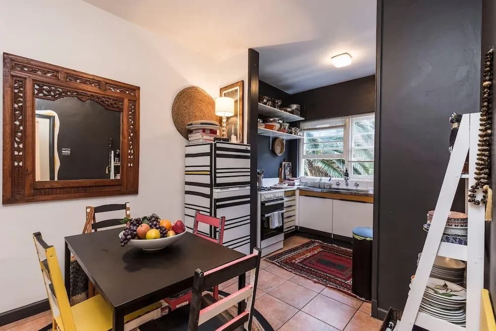 Bohemian Chic 2 Bed Bondi Beach Apartment - photo 3