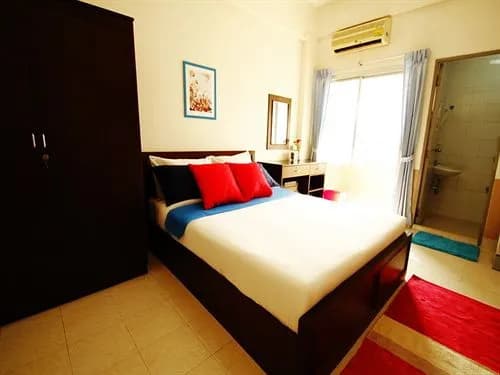 Golden Apartment - photo 5