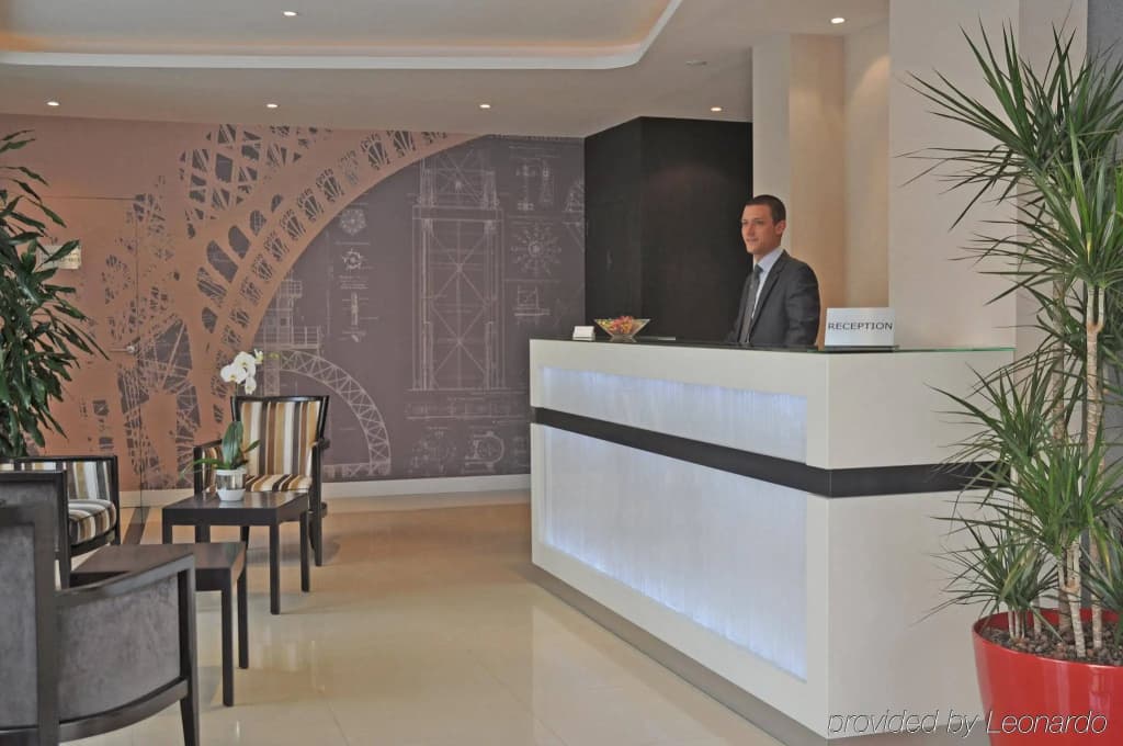 Hôtel Eiffel Saint Charles - photo 25