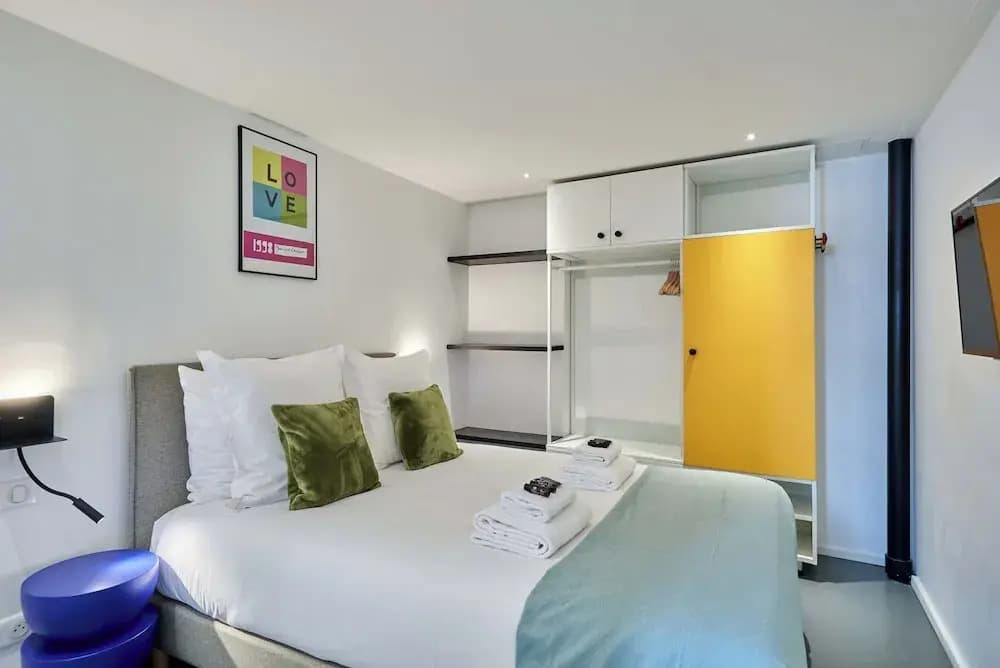 Superb Apartment Le Marais Center of Paris - photo 2
