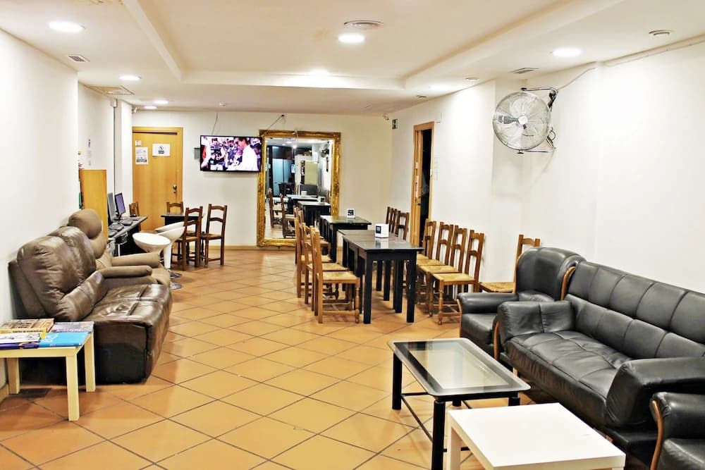 Galaxy Star Hostel Barcelona - photo 21