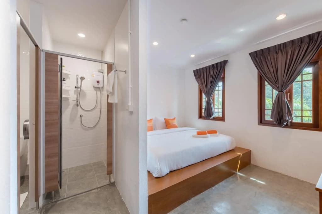 Tiny Taladnoi Hostel - photo 21