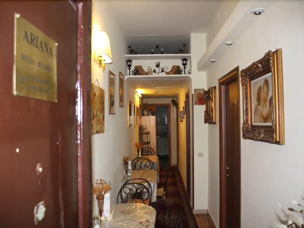Ariana Bed and Breakfast - photo 10