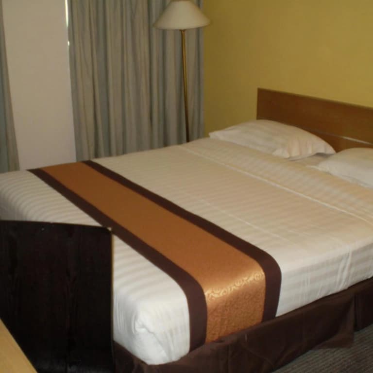 Tang Dynasty Lodge Tuaran - photo 12