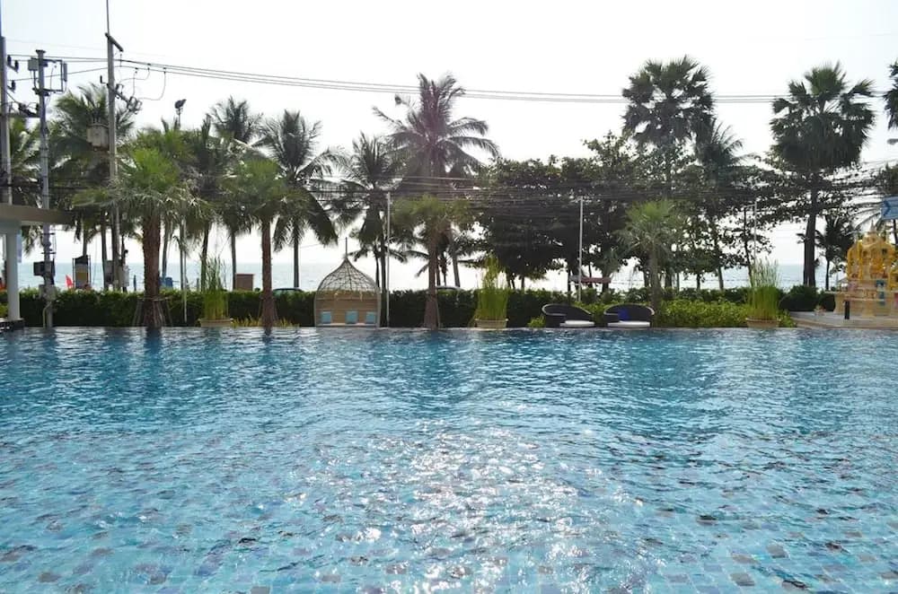 Cetus Beachfront Condo By Pong - photo 9