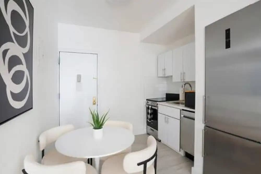 444-2e Modern 2BR Hell s Kitchen - photo 15