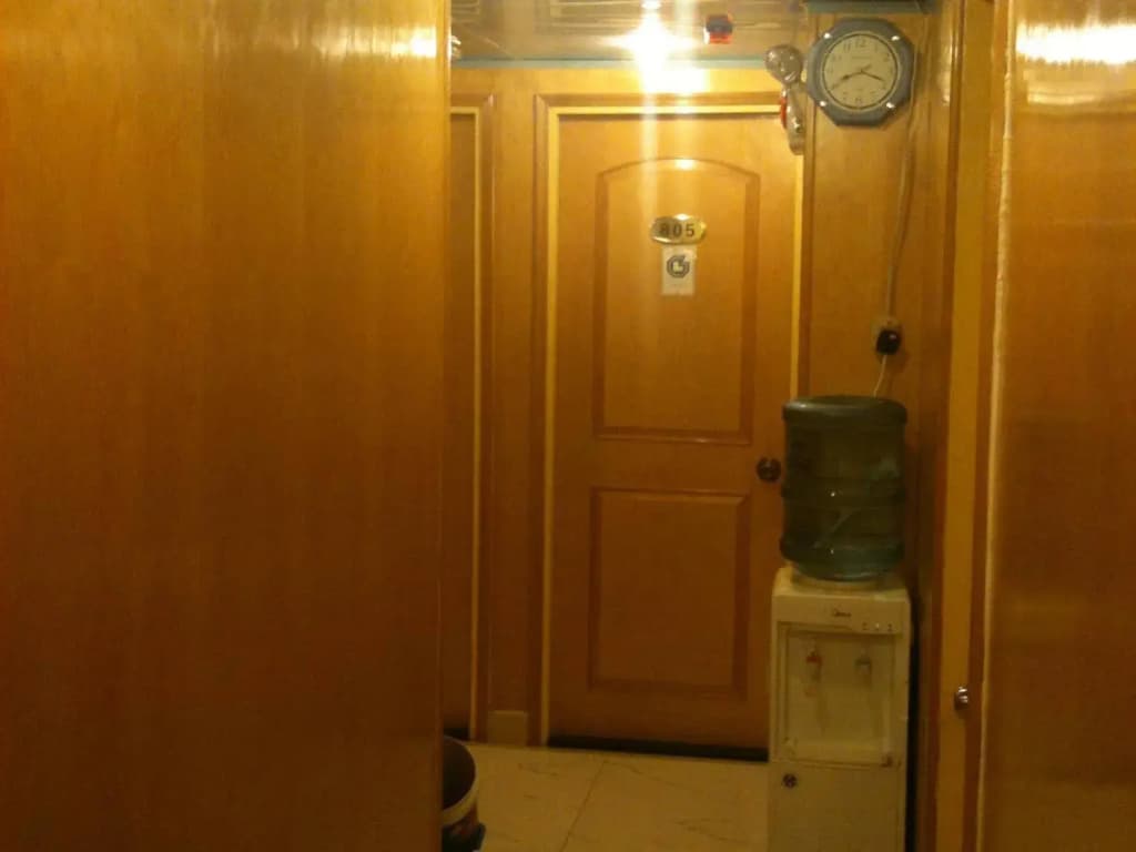Traveller Friendship Hostel - photo 9